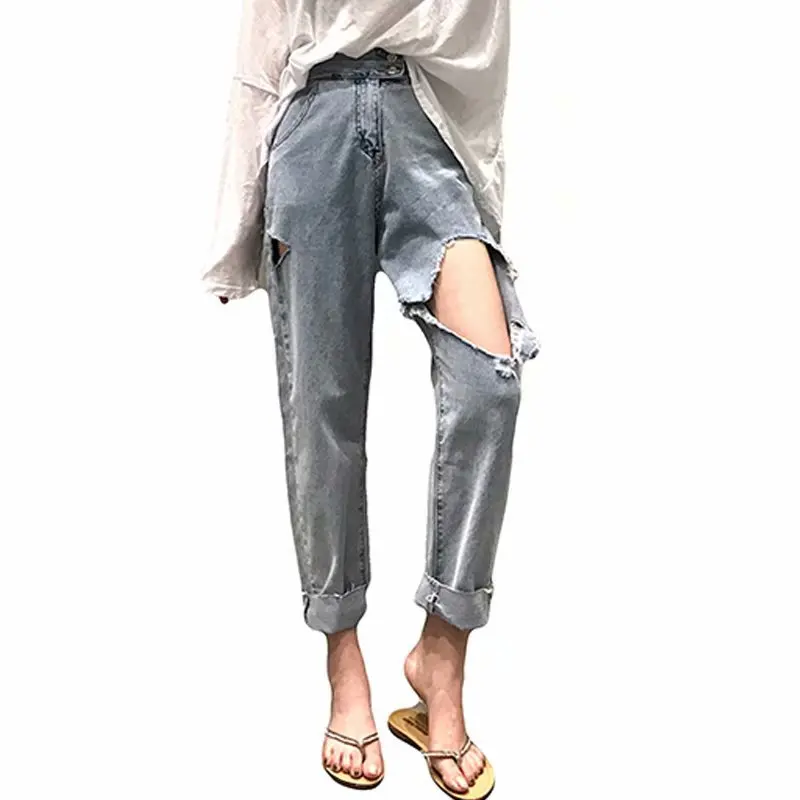 SONDR 2021 spring and autumn Korean version of large size ripped jeans women loose and thin straight nine-point wide-leg pants 
SONDR 2021 spring and autumn Korean version of large size ripped jeans women loose and thin straight nine-point wide-leg pants