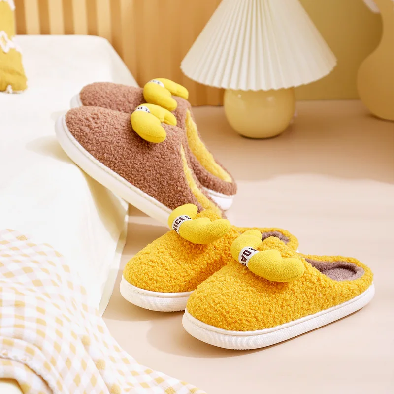 Household Indoor Men'S And Women'S Baotou Antlers, Warm Cotton Slippers, Autumn And Winter Plush Shoes Fashion Men'S Shoes
Household Indoor Men'S And Women'S Baotou Antlers, Warm Cotton Slippers, Autumn And Winter Plush Shoes Fashion Men'S Shoes