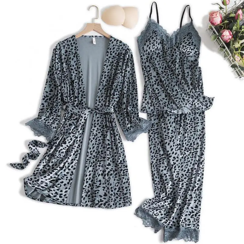 Blue Leopard Velour Pajamas Set Women V-neck Robe Suit Sexy Lace 3PCS Sleepwear Casual Kimono Gown Velvet Pijamas Suit Nightwear
Blue Leopard Velour Pajamas Set Women V-neck Robe Suit Sexy Lace 3PCS Sleepwear Casual Kimono Gown Velvet Pijamas Suit Nightwear