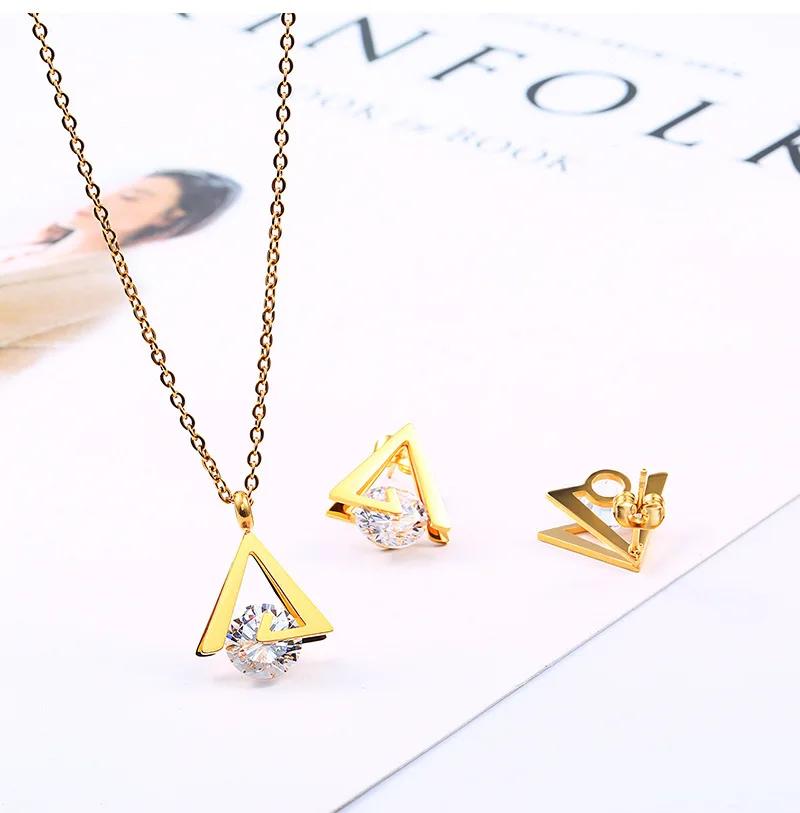 Wholesale Jewelry Factory Fine Jewelry Stainless Steel Earring Studs Necklace Pendant Set Lover Wedding Engagement Gifts
Wholesale Jewelry Factory Fine Jewelry Stainless Steel Earring Studs Necklace Pendant Set Lover Wedding Engagement Gifts