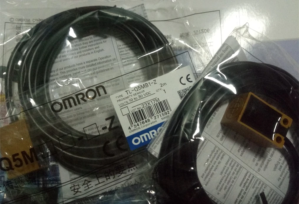 Free shipping 5PCS TL-Q5MB1-Z PNP NO 10-30VDC Sn-5mm Omron Proximity Switch Sensor
Free shipping 5PCS TL-Q5MB1-Z PNP NO 10-30VDC Sn-5mm Omron Proximity Switch Sensor