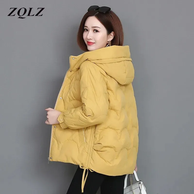 ZQLZ Women Autumn Winter Plus Size M-3xl Jacket Short Warm Parkas Female Autumn New Thickening Coat Cotton Padded Jacket Hooded
ZQLZ Women Autumn Winter Plus Size M-3xl Jacket Short Warm Parkas Female Autumn New Thickening Coat Cotton Padded Jacket Hooded