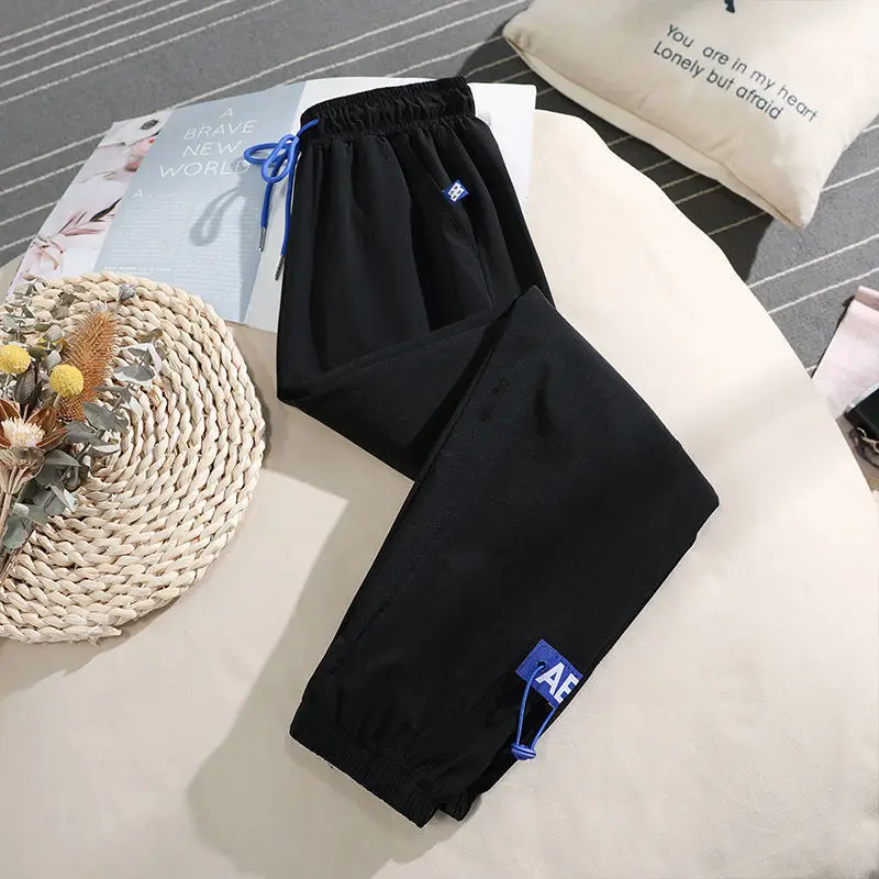 2021 summer new ice silk speed dry pants women loose, casual pants fashion thin sports
2021 summer new ice silk speed dry pants women loose, casual pants fashion thin sports
