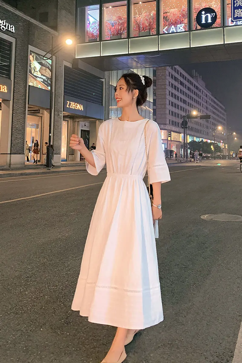 New product in early spring 2020: simple style white dress medium length high waist slim round neck short sleeve dress
New product in early spring 2020: simple style white dress medium length high waist slim round neck short sleeve dress