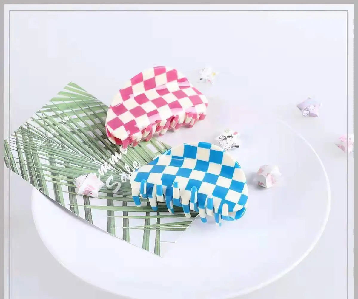 Elegant Brown Plaid Grab Clip Large Acetate Hair Clip Crab 8.4cm Hair Claws for Women Girl Hair Accessories Hair Style Makew
Elegant Brown Plaid Grab Clip Large Acetate Hair Clip Crab 8.4cm Hair Claws for Women Girl Hair Accessories Hair Style Makew