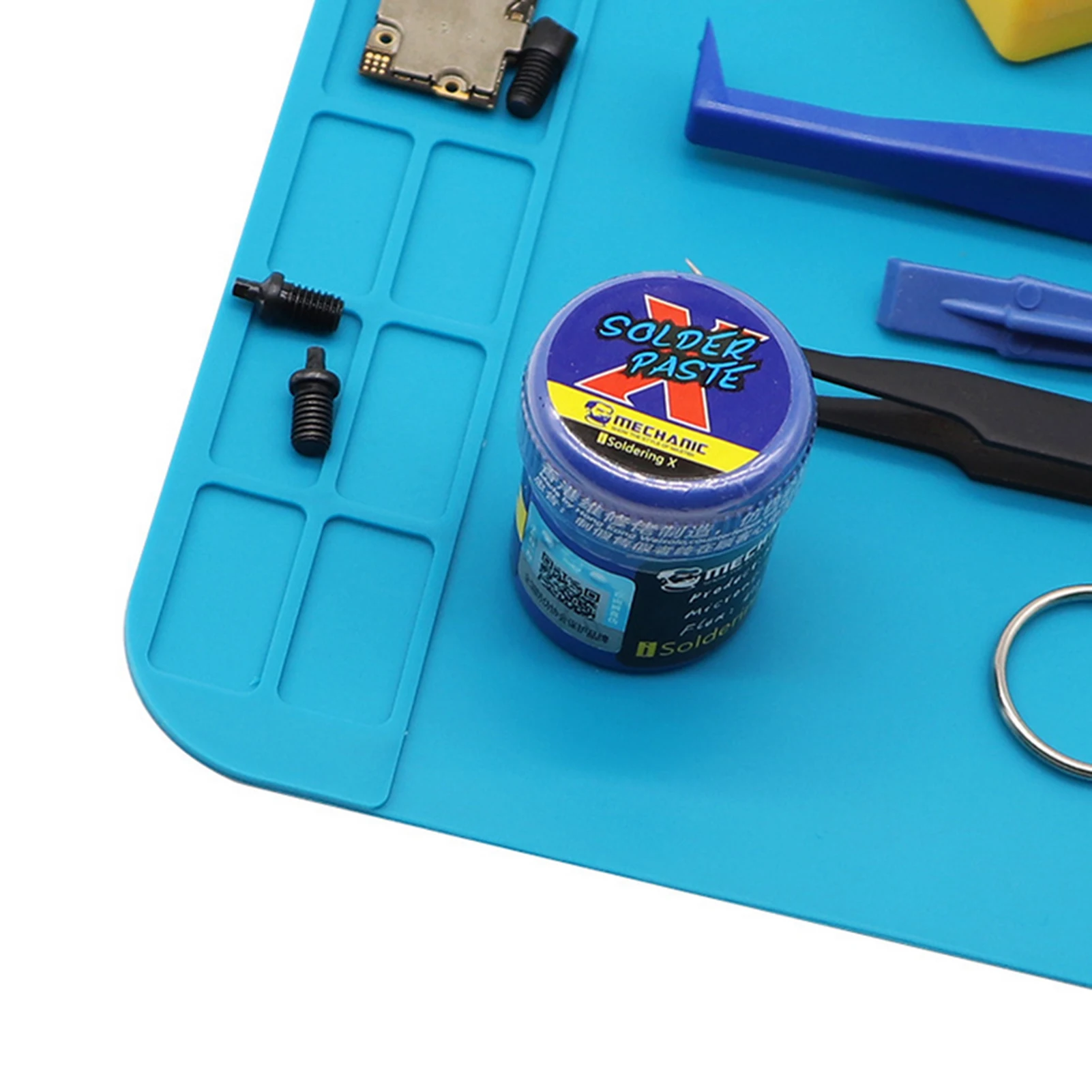 Computer Mobile Phone Maintenance Silicone Heat-resistant Welding Pad High Temperature Resistant
Computer Mobile Phone Maintenance Silicone Heat-resistant Welding Pad High Temperature Resistant