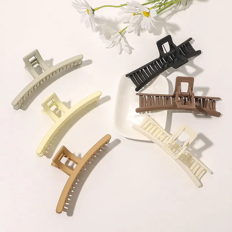 Fashion Acrylic Hair Claws For Women Matte Candy Color Crab Hairpin Barrettes Geometric Shark Clips Headwear Hair Accessories
Fashion Acrylic Hair Claws For Women Matte Candy Color Crab Hairpin Barrettes Geometric Shark Clips Headwear Hair Accessories