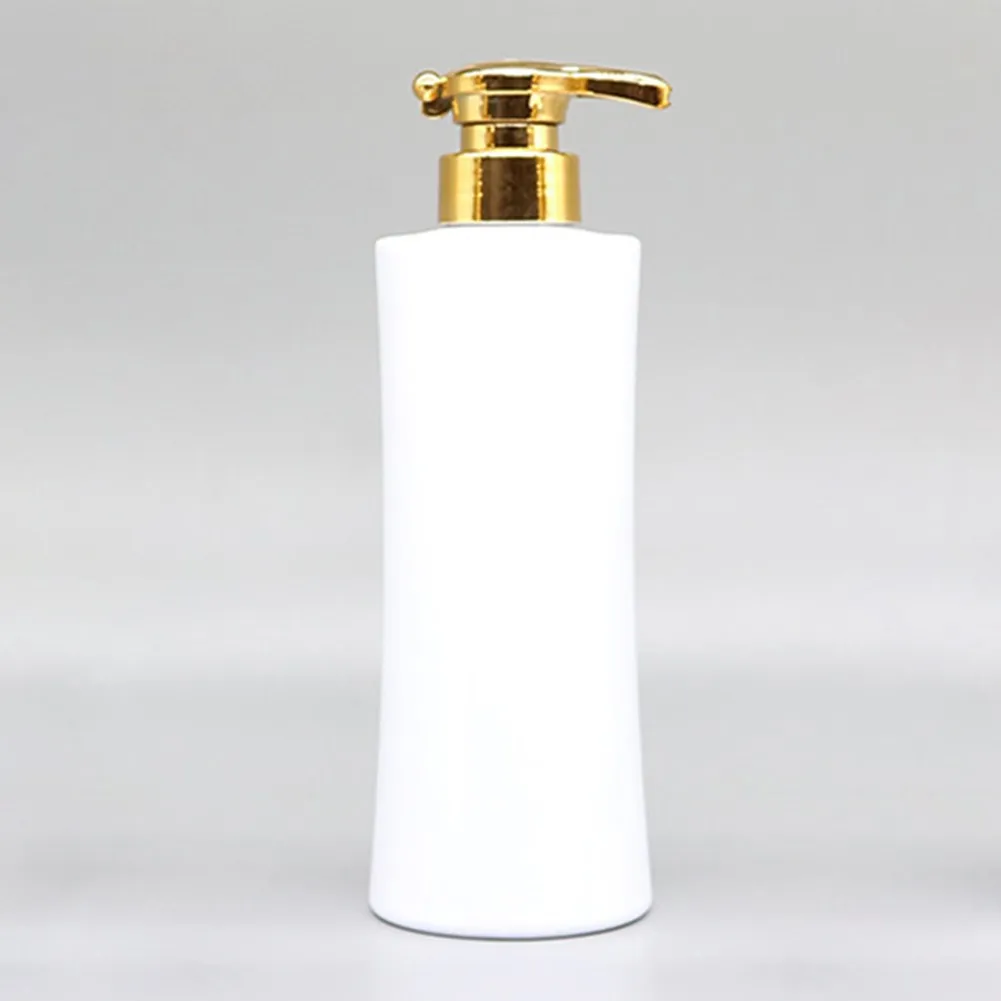 3pc 500ml Pump Bottles Sub Packed Plastic Empty Bottle White Shampoo Press Wash Shower Gel Liquid Bottle Body Milk Bottle
3pc 500ml Pump Bottles Sub Packed Plastic Empty Bottle White Shampoo Press Wash Shower Gel Liquid Bottle Body Milk Bottle