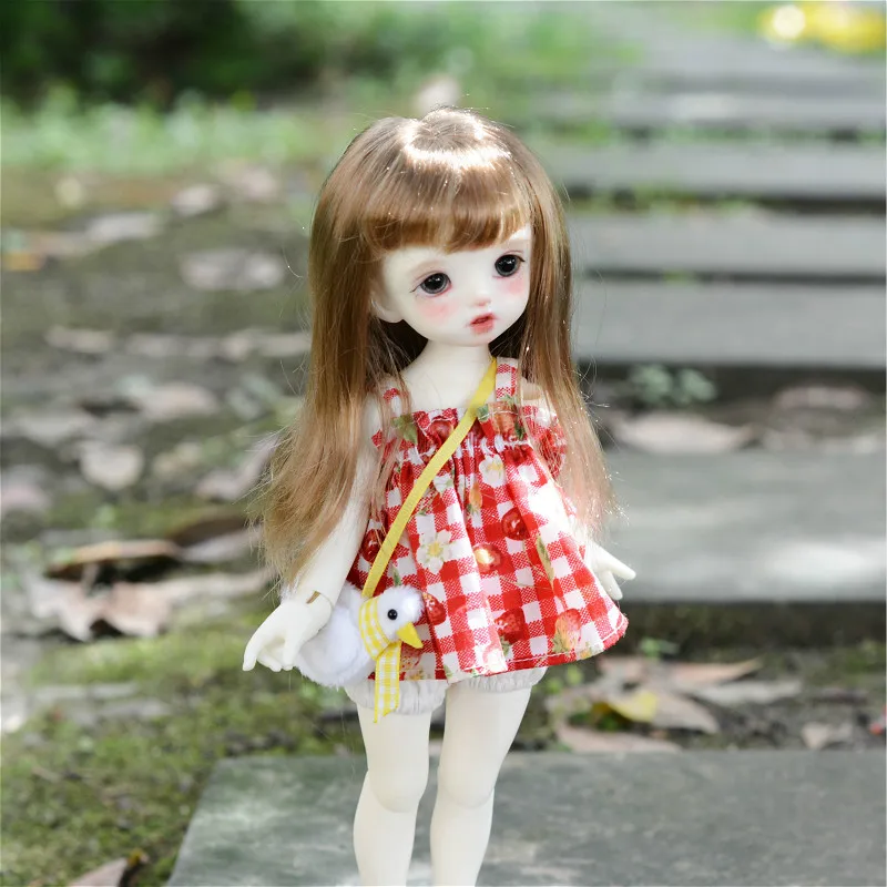 BJD doll wig suitable for 1-3 1-4 1-6 size fashion soft silk long straight wig doll accessories
BJD doll wig suitable for 1-3 1-4 1-6 size fashion soft silk long straight wig doll accessories