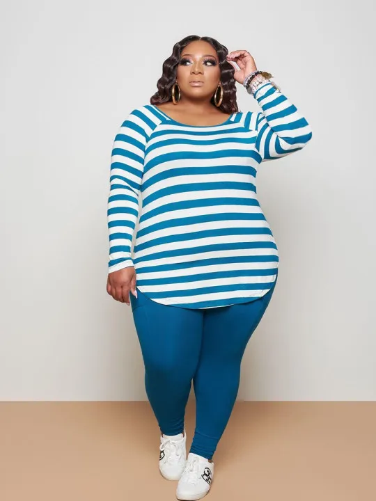 Zoctuo Outfit Set For Women Casual Striped Loose Two Piece Set Plus Size XL-5XL Outdoor Lady Wear 2021 New Warm Tracksuit
Zoctuo Outfit Set For Women Casual Striped Loose Two Piece Set Plus Size XL-5XL Outdoor Lady Wear 2021 New Warm Tracksuit