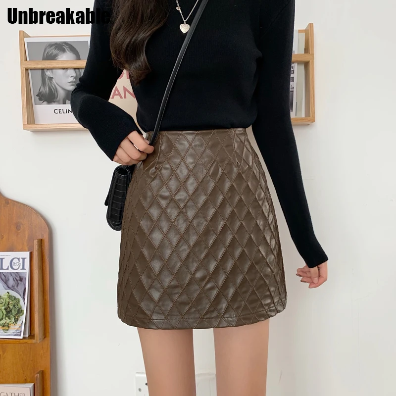 2020 Autumn Winter Women New Style Fashion Plaid Metal Buckle Decorated High Waisted Casual PU Leather Mini Skirt
2020 Autumn Winter Women New Style Fashion Plaid Metal Buckle Decorated High Waisted Casual PU Leather Mini Skirt
