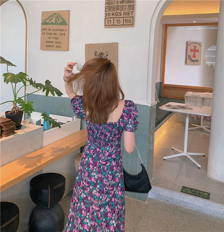 Korean Retro Purple Floral Square Collar Puff Sleeve Scheming Split Waist Fitted Slim Dress Women Young Fashion Vintage Clothes
Korean Retro Purple Floral Square Collar Puff Sleeve Scheming Split Waist Fitted Slim Dress Women Young Fashion Vintage Clothes