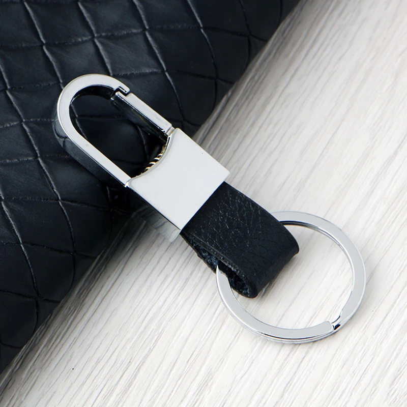 1Pc New Fashion Metal Men Car-styling Car Key Ring Holder Cover Chain for Ford Toyota for Lada HYUNDAI Audi Keychains Leather
1Pc New Fashion Metal Men Car-styling Car Key Ring Holder Cover Chain for Ford Toyota for Lada HYUNDAI Audi Keychains Leather