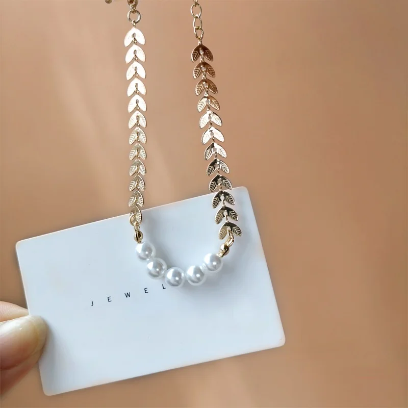 Mihan Women Jewelry Metal Leaf Bracelet Popular Design Simulated Pearl Golden Plating Bracelet For Women Party Gifts Wholesale
Mihan Women Jewelry Metal Leaf Bracelet Popular Design Simulated Pearl Golden Plating Bracelet For Women Party Gifts Wholesale