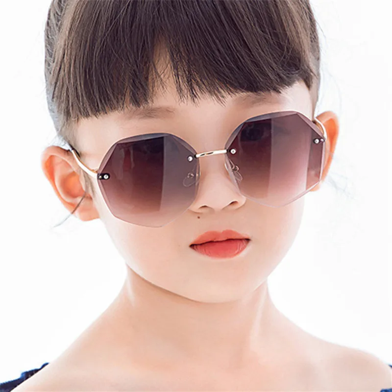 Cute Rimless Sunglasses Kids Heart Gradient Lens Flower Sun Glasses Girls Boys Eyepiece Ocean Color Squar Shades Children Oculos
Cute Rimless Sunglasses Kids Heart Gradient Lens Flower Sun Glasses Girls Boys Eyepiece Ocean Color Squar Shades Children Oculos