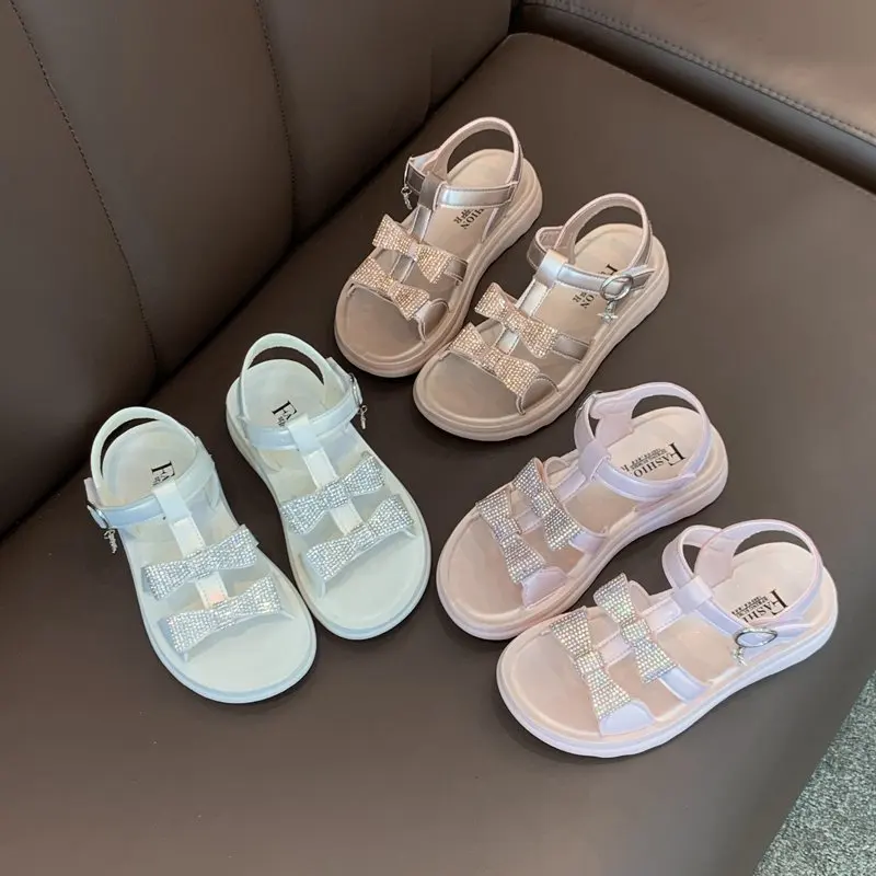 Girls' summer sandals 2021 new fashion big girl Princess Diamond soft bottom net red little girl children's shoes
Girls' summer sandals 2021 new fashion big girl Princess Diamond soft bottom net red little girl children's shoes