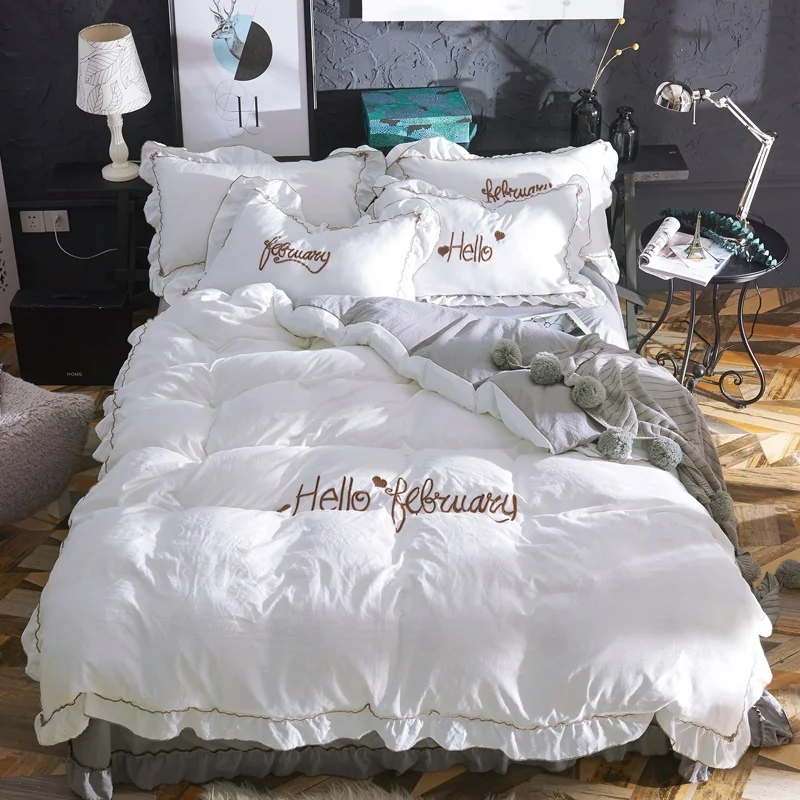Korean Princess Style Letters Printing Sheet Duvet Cover Pillow Cases Four Piece Bedding Set N8
Korean Princess Style Letters Printing Sheet Duvet Cover Pillow Cases Four Piece Bedding Set N8