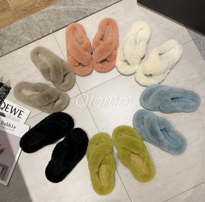 Trendy Shoes for Women Winter Home Fur Slides for Women Non-Slip Cotton Slipper Casual Shoes Orange Black Ladies Furry Slippers
Trendy Shoes for Women Winter Home Fur Slides for Women Non-Slip Cotton Slipper Casual Shoes Orange Black Ladies Furry Slippers