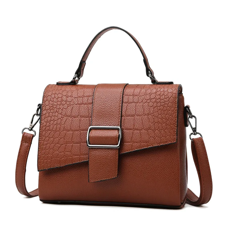 Women's 2021 new European and American retro fashion messenger bag PU ladies portable shoulder bag
Women's 2021 new European and American retro fashion messenger bag PU ladies portable shoulder bag