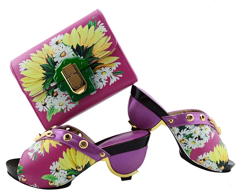 New arrival purple color elegant lady high heels sandal shoes and evening bag set nice matching for dress 2704
New arrival purple color elegant lady high heels sandal shoes and evening bag set nice matching for dress 2704