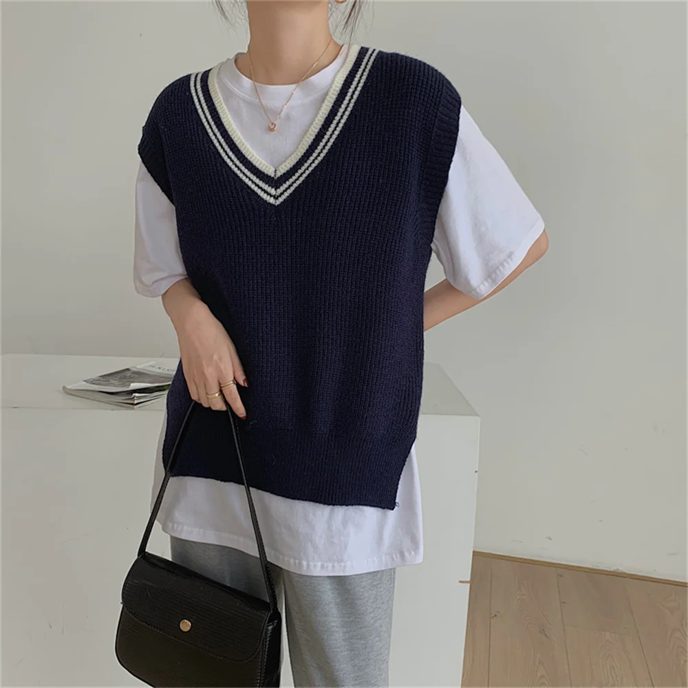 Alien Kitty Preppy Style Women Sleeveless Sweaters Vest Hot Stylish Knitted All Match Autumn 2021 Pullover Loose V-Neck Tops
Alien Kitty Preppy Style Women Sleeveless Sweaters Vest Hot Stylish Knitted All Match Autumn 2021 Pullover Loose V-Neck Tops