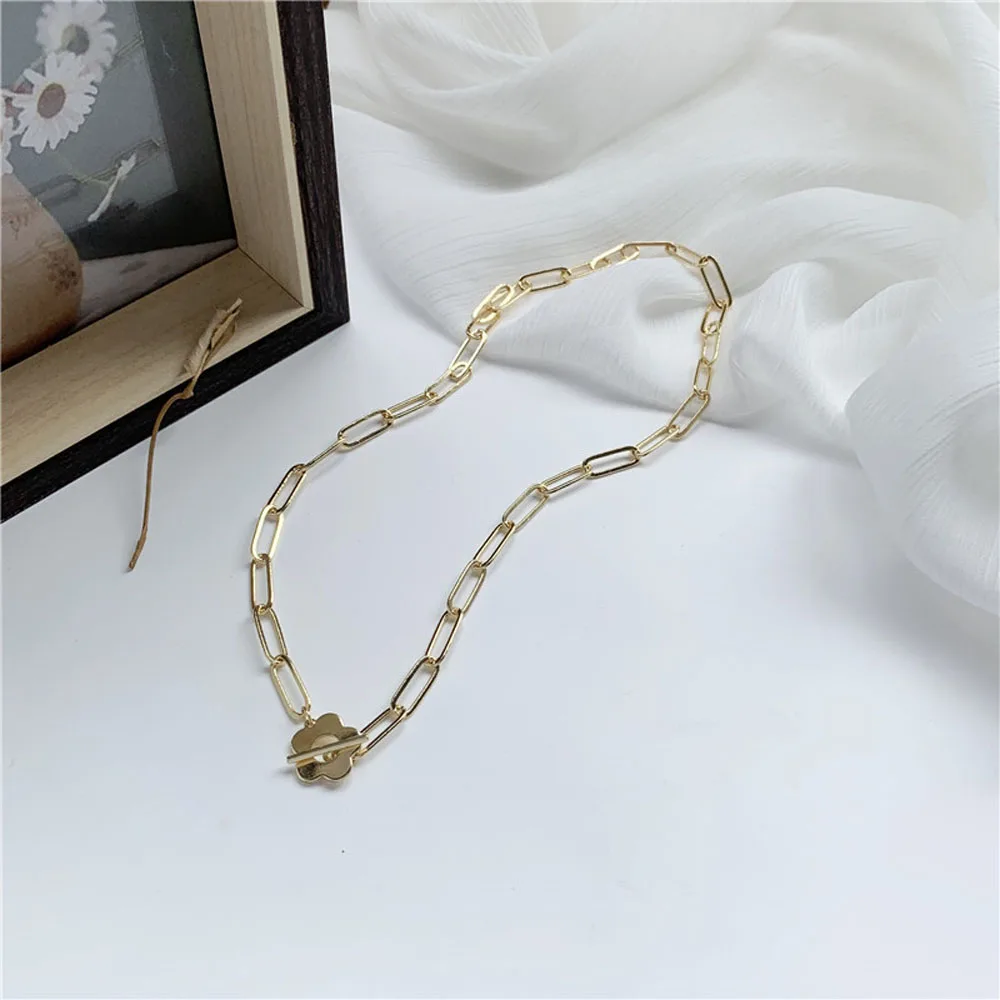 Han Edition Tide Fashion Personality Hollow Out The Flower Shape Pendant Necklace Women Fine Jewelry
Han Edition Tide Fashion Personality Hollow Out The Flower Shape Pendant Necklace Women Fine Jewelry
