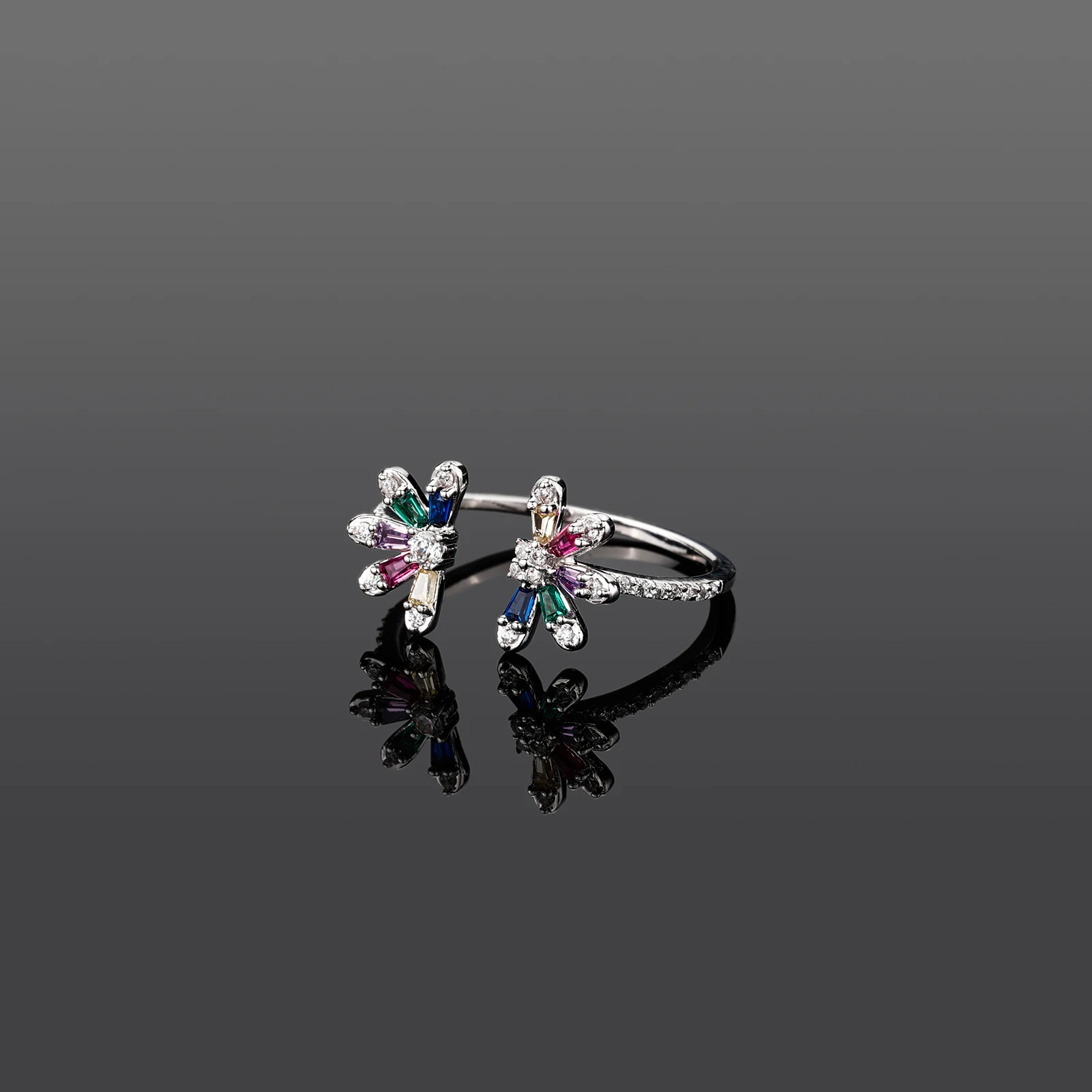 JINAO 2021 new high-quality colored zirconium diamond flower style opening adjustable ring
JINAO 2021 new high-quality colored zirconium diamond flower style opening adjustable ring