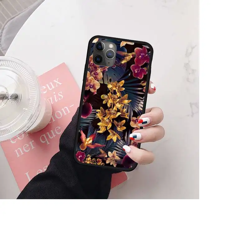 Tropical Floral Botanic Banana Phone Case for iPhone 11 12 pro MINI XS MAX 8 7 6 6S Plus X 5S SE 2020 XR
Tropical Floral Botanic Banana Phone Case for iPhone 11 12 pro MINI XS MAX 8 7 6 6S Plus X 5S SE 2020 XR