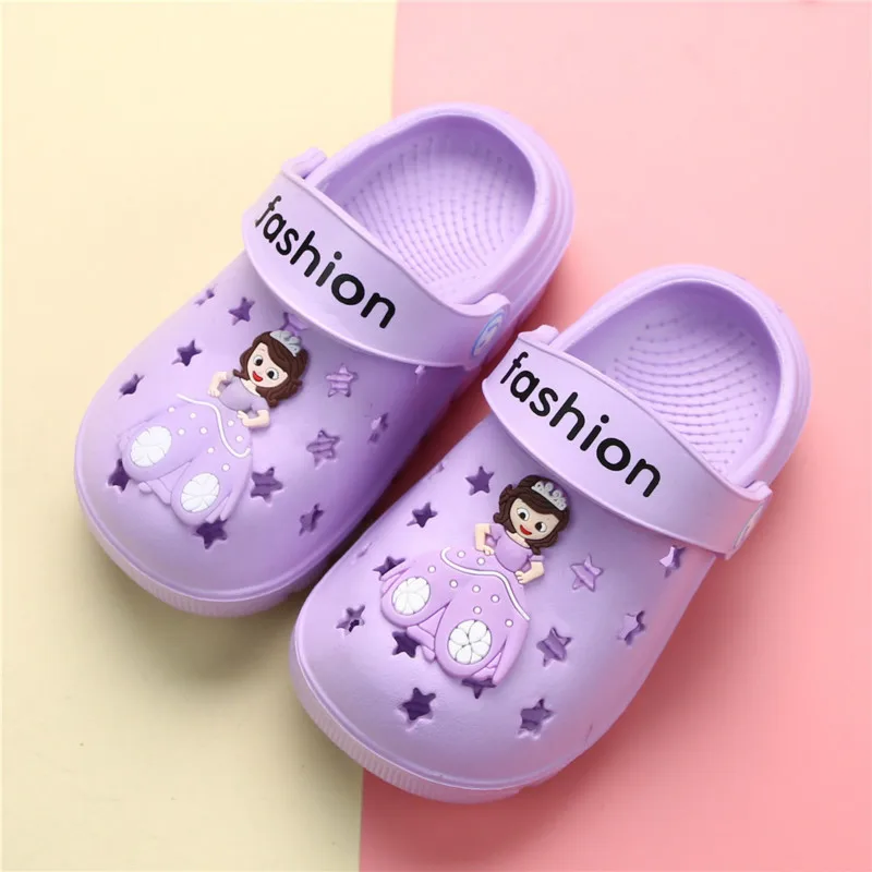 Disney summer new children's cartoon hole shoes boys girls baby princess frozen non-slip sandals and slippers beach shoes
Disney summer new children's cartoon hole shoes boys girls baby princess frozen non-slip sandals and slippers beach shoes