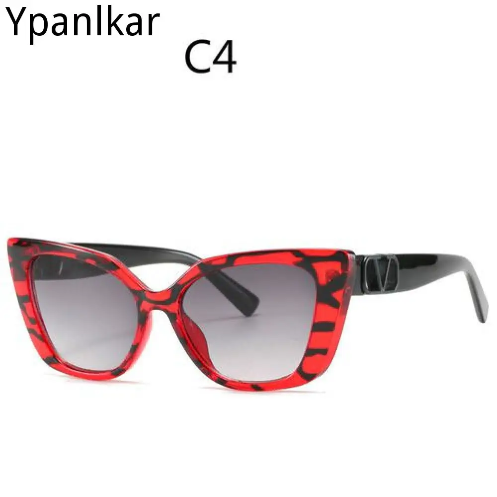 Vintage Sexy Ladies Cat Eye Sunglasses Women Brand Designer New Fashion Cute Eyewear Small Sun Glasses Female
Vintage Sexy Ladies Cat Eye Sunglasses Women Brand Designer New Fashion Cute Eyewear Small Sun Glasses Female