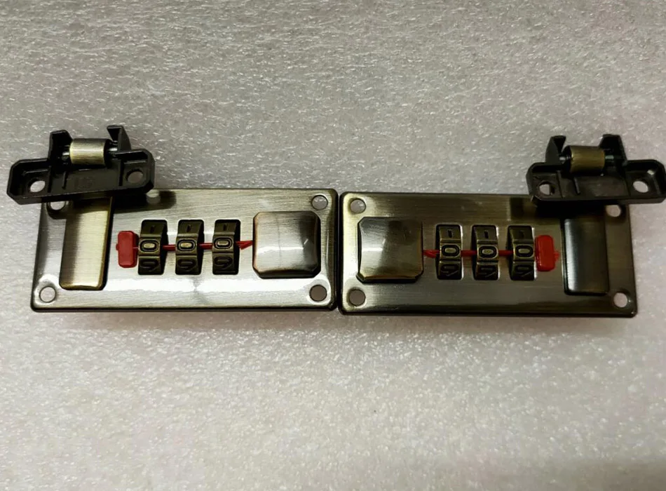 Замок комбинированный для багажа, Квадратный замок из сплава, парный замок, левый и правый набор инструментов A5 
Замок комбинированный для багажа, Квадратный замок из сплава, парный замок, левый и правый набор инструментов A5