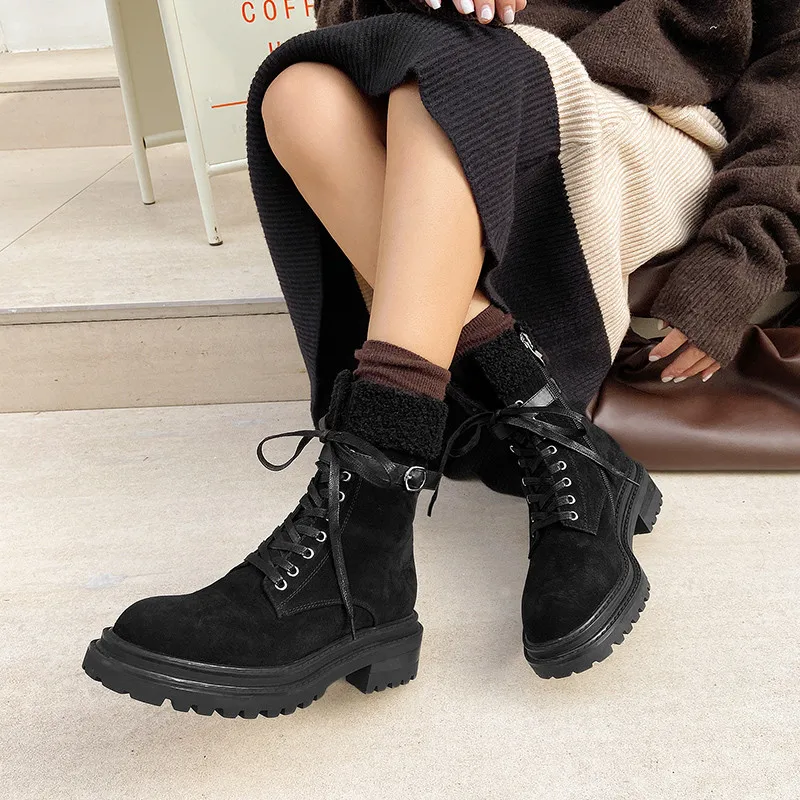 FEDONAS Autumn Winter Snow Boots Warm Suede Leather Thick Heels Shoes Woman Heels 2021 Newest Party Working Women Ankle Boots
FEDONAS Autumn Winter Snow Boots Warm Suede Leather Thick Heels Shoes Woman Heels 2021 Newest Party Working Women Ankle Boots