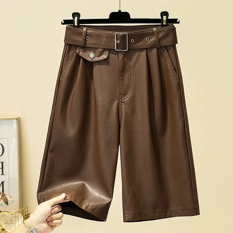 England Style Pu Leather Shorts Women's Clothing Wide Leg Faux Leather Shorts High Waist Loose Short Pants Women
England Style Pu Leather Shorts Women's Clothing Wide Leg Faux Leather Shorts High Waist Loose Short Pants Women