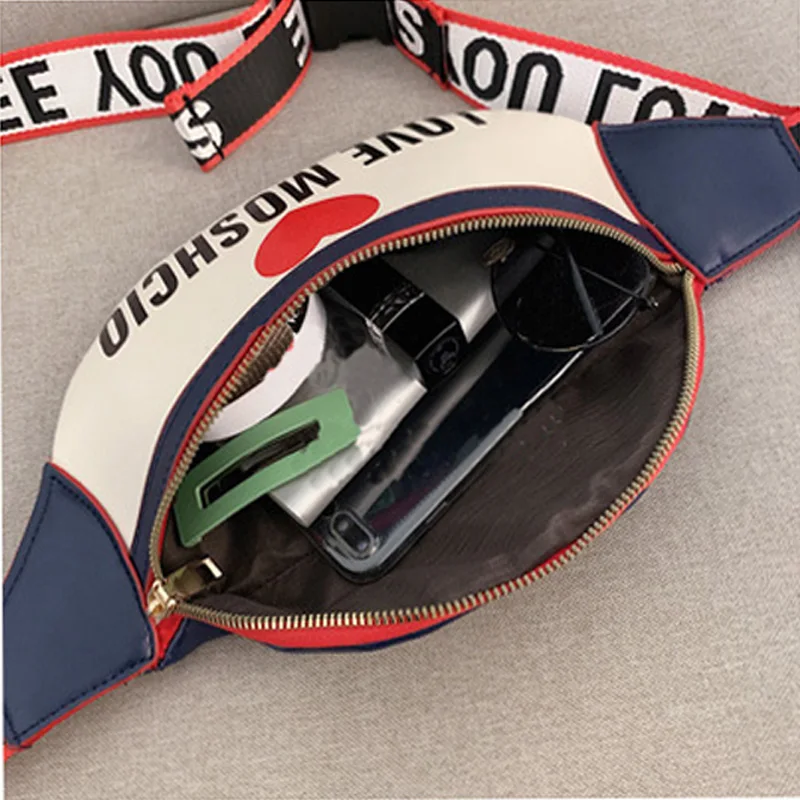 Designer Luxury Women's Waist Bag PU Leather Belt Bag Letter Crossbody Chest Bags Female Heart Fanny Pack Hip Hop Banana Purse
Designer Luxury Women's Waist Bag PU Leather Belt Bag Letter Crossbody Chest Bags Female Heart Fanny Pack Hip Hop Banana Purse