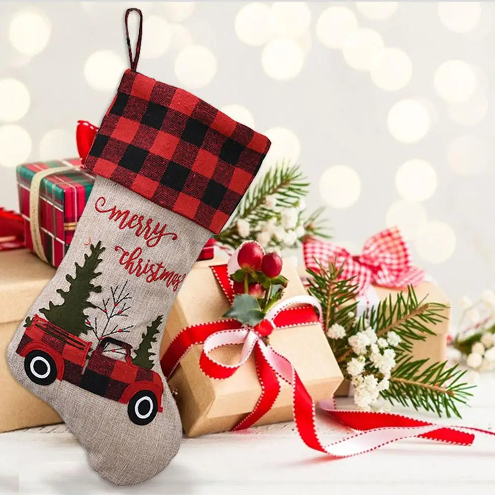 Christmas Stocking Pendant Retro Christmas Boots Cloth Ornaments Gift Bag Pendant Candy Bag Gift Bags Christmas Party Home Decor 
Christmas Stocking Pendant Retro Christmas Boots Cloth Ornaments Gift Bag Pendant Candy Bag Gift Bags Christmas Party Home Decor