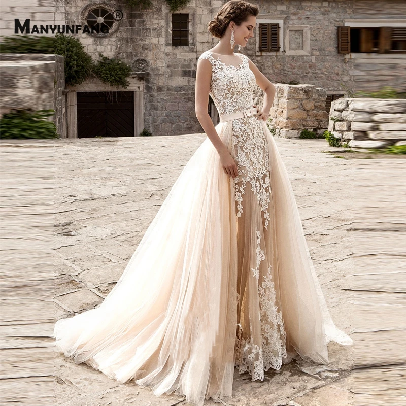 Luxury O-Neck Cap Sleeve Embroidery Appliques Tulle Mermaid Wedding Dress Custom Made Detachable Train Button 2 IN 1 Bridal Gown
Luxury O-Neck Cap Sleeve Embroidery Appliques Tulle Mermaid Wedding Dress Custom Made Detachable Train Button 2 IN 1 Bridal Gown
