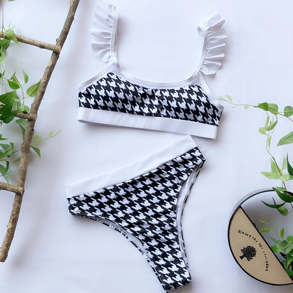 2020 Summer Sexy Ruffle Bikini Women Swimsuit High Waist Bikinis Set Female Two Pieces Swimwear Women Beachwear Bathing Suit
2020 Summer Sexy Ruffle Bikini Women Swimsuit High Waist Bikinis Set Female Two Pieces Swimwear Women Beachwear Bathing Suit