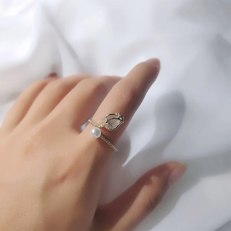 New Fashion Brand Delicate Jewelry 14K Gold Plated Rose Open Rings for Women Pearl Opal Flower Wedding Rings
New Fashion Brand Delicate Jewelry 14K Gold Plated Rose Open Rings for Women Pearl Opal Flower Wedding Rings