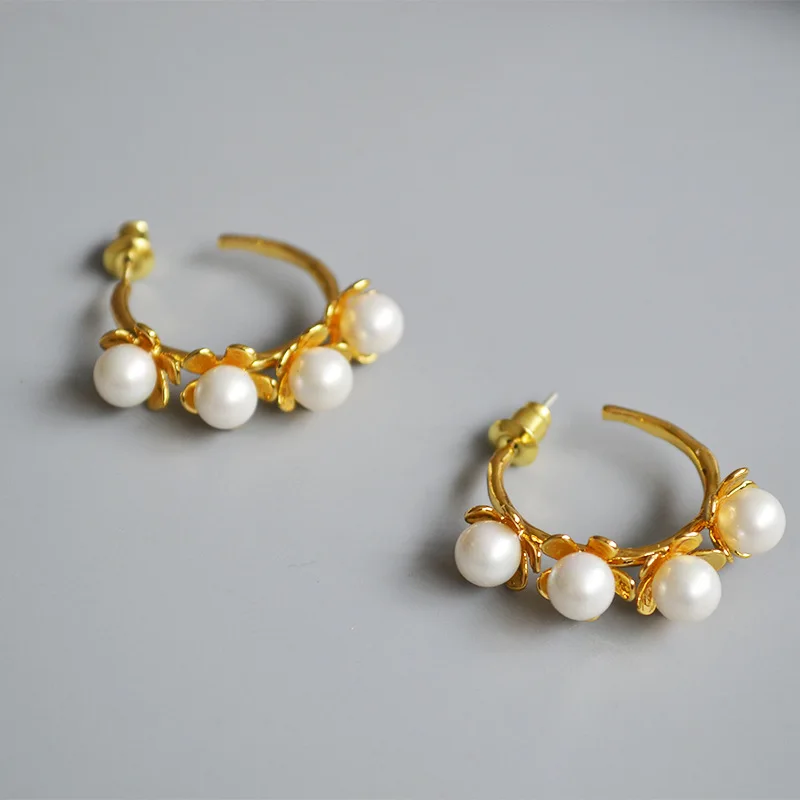 CMajor Fashion Brass Jewelry Delicate Pearl Flower 925 Silver Needle Personality Temperament Dangle Earrings for Women
CMajor Fashion Brass Jewelry Delicate Pearl Flower 925 Silver Needle Personality Temperament Dangle Earrings for Women