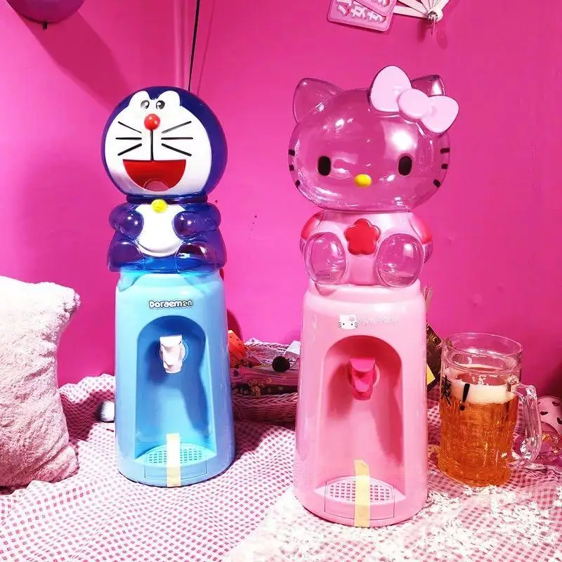8 glasses of water Mini cartoon water dispenser 2L Food grade material can not heating Refrigeration 45x14.5cm 
8 glasses of water Mini cartoon water dispenser 2L Food grade material can not heating Refrigeration 45x14.5cm