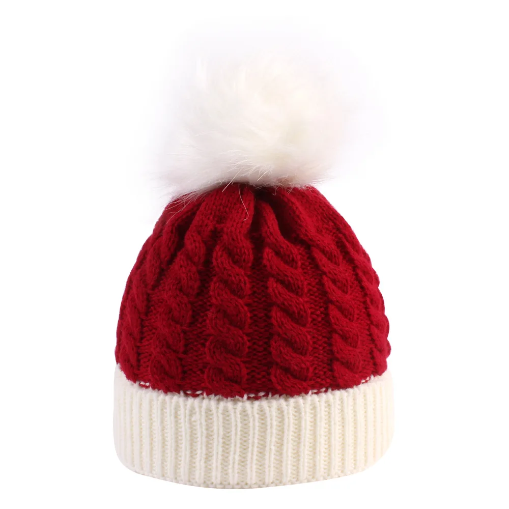 2020 new style popular winter and winter Christmas knitted hats for children red green white christmas hat
2020 new style popular winter and winter Christmas knitted hats for children red green white christmas hat