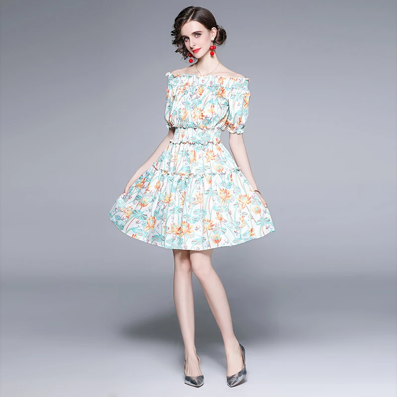 

Женское модельное мини-платье с цветочным принтом, короткое пляжное платье с открытыми плечами, вырезом лодочкой, оборками и эластичным поя...