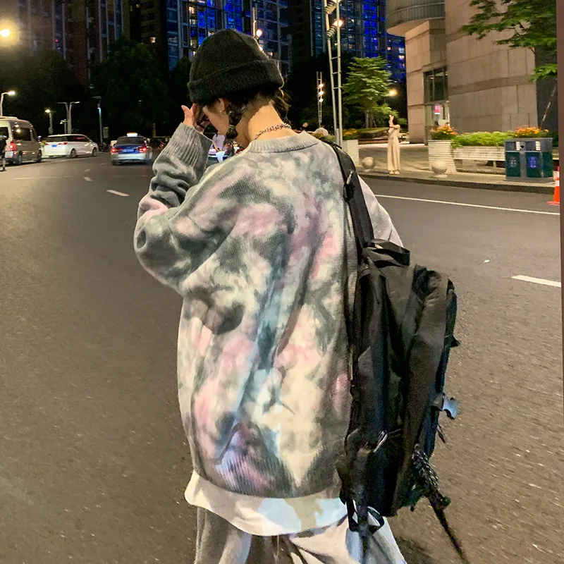 Men's Knitted Sweaters Tie-dye Street Style Autumn Winter Oversize Loose Male O-Neck Top Harajuku Pullovers Hipster Men Sweater 
Men's Knitted Sweaters Tie-dye Street Style Autumn Winter Oversize Loose Male O-Neck Top Harajuku Pullovers Hipster Men Sweater
