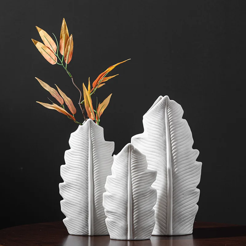 Creativity Design Banana Leaf Vase Plant Hydroponics Home Desktop Flower Arrangement Container Art Crafts Ornament Ceramics Vase
Creativity Design Banana Leaf Vase Plant Hydroponics Home Desktop Flower Arrangement Container Art Crafts Ornament Ceramics Vase