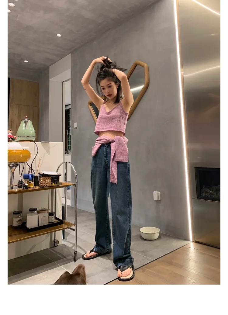 Джинсы с высокой талией, широкие джинсы, женские джинсы на весну и осень, новинка в Корейском стиле, стандартные прямые джинсы
Джинсы с высокой талией, широкие джинсы, женские джинсы на весну и осень, новинка в Корейском стиле, стандартные прямые джинсы