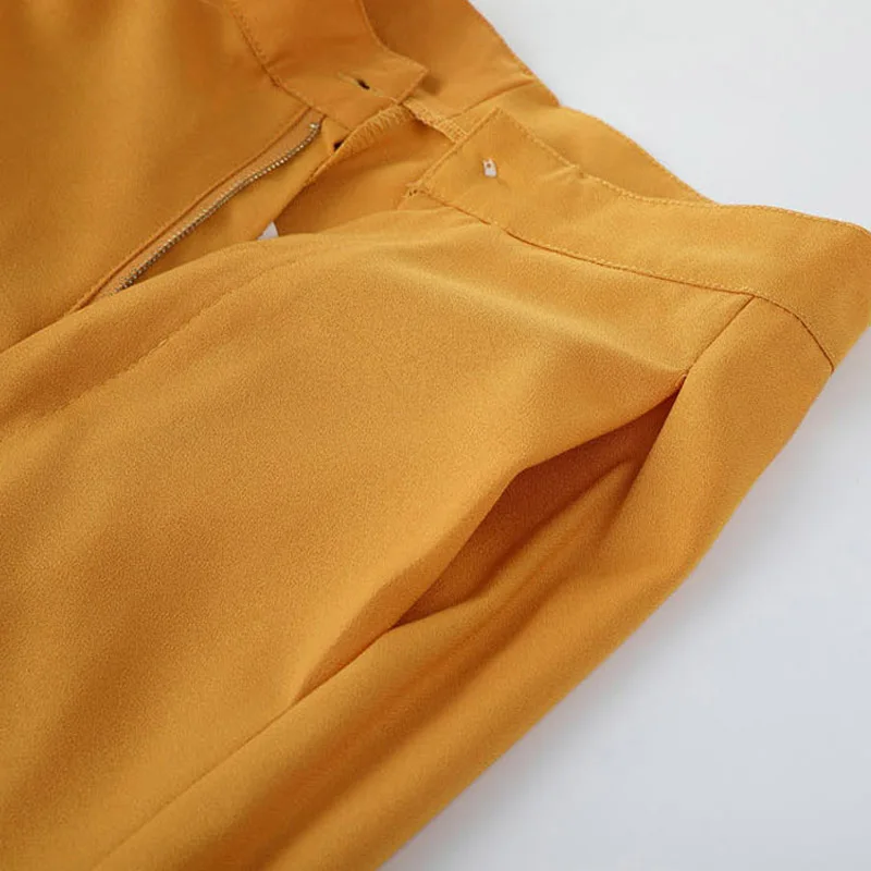 Wide Leg Pants Women High Waist Korean Style White Women's Trousers Streetwear Aesthetic Loose Bottom Females Fashion Baggy Soft
Wide Leg Pants Women High Waist Korean Style White Women's Trousers Streetwear Aesthetic Loose Bottom Females Fashion Baggy Soft