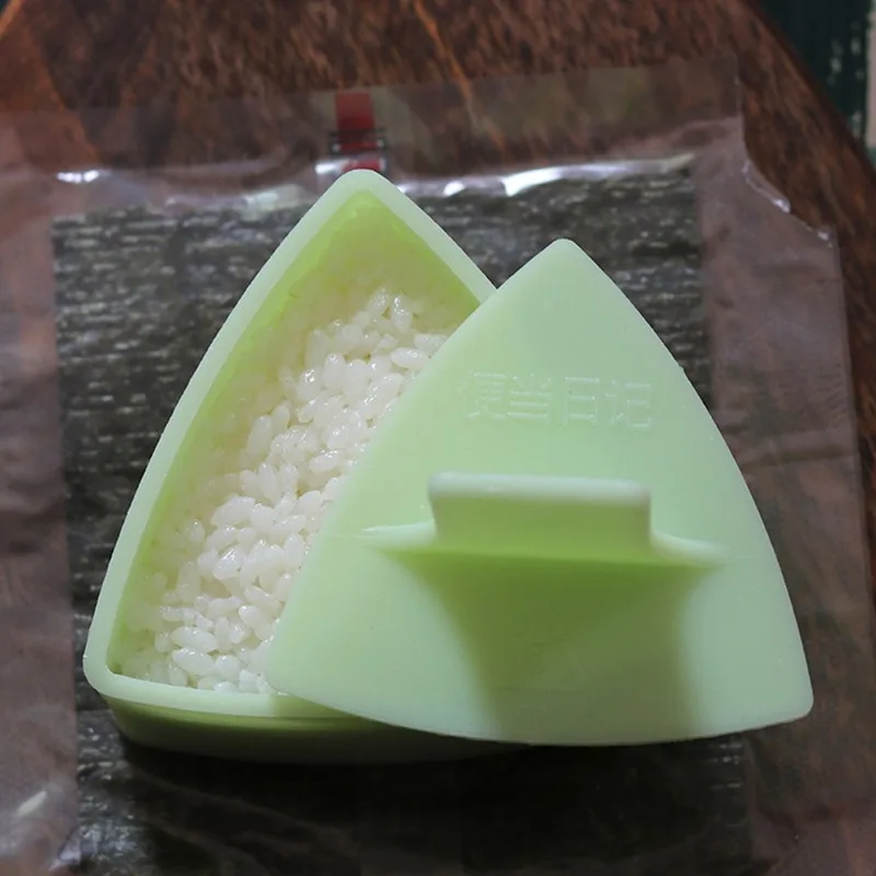 Trilater Form for Onigiri Rice Ball Sushi Maker Non-Stick Kitchen Sushi Making Kit Seaweed Press Device Mold Bento Sushi Tools
Trilater Form for Onigiri Rice Ball Sushi Maker Non-Stick Kitchen Sushi Making Kit Seaweed Press Device Mold Bento Sushi Tools