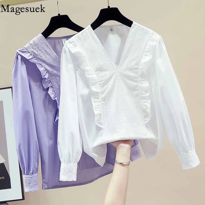Lace Splice Hollow Out Vintage Shirt Autumn Fashion Sweet V-Neck Blouse Women Long Puff Sleeve Pullover Tops Blusas Mujer 11221
Lace Splice Hollow Out Vintage Shirt Autumn Fashion Sweet V-Neck Blouse Women Long Puff Sleeve Pullover Tops Blusas Mujer 11221