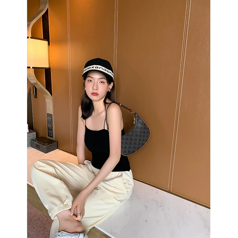 han Sling underwear women's thin summer beauty back wrapped chest tube top one-piece bra with padding bra and camisole
han Sling underwear women's thin summer beauty back wrapped chest tube top one-piece bra with padding bra and camisole