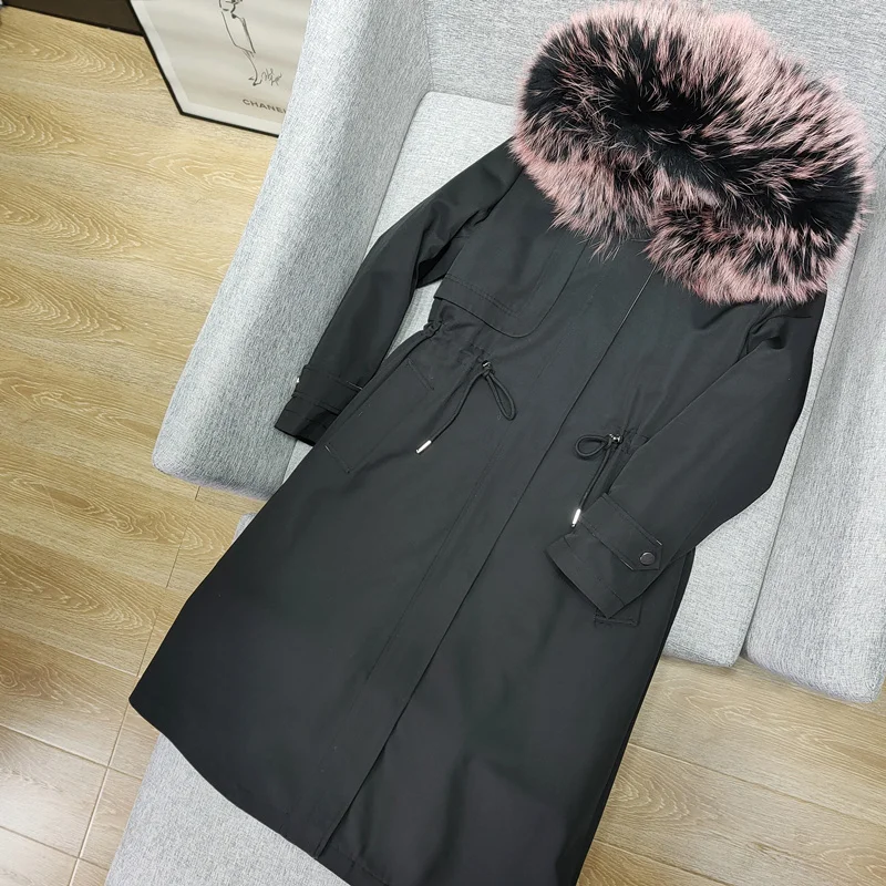 SHZQ Parker Overcome 2021 Winter Female Long Rex Rabbit Fur Inner Liner Detachable Raccoon Fur Collar Fur Coat Female
SHZQ Parker Overcome 2021 Winter Female Long Rex Rabbit Fur Inner Liner Detachable Raccoon Fur Collar Fur Coat Female